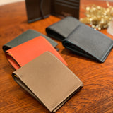 [French calf]<br>international wallet<br>color: black