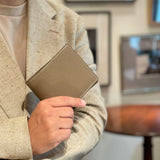 [French calf]<br>international wallet<br>color: taupe
