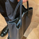 [Shrink leather]<br>Tutitot bag<br>color: Navy