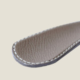 [French calf] <br>shoehorn<br>color: taupe