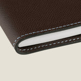 [フレンチカーフ] <br>16×19.2手帳カバー<br>color：ダークブラウン<br>【ご予約受付中：お届け目安３ヶ月程】