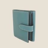 [フレンチカーフ]<br>ホックアップウォレット<br>color：ジーンブルー