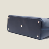 [フレンチカーフ] <br>ロワイヤルMトートバッグ<br>color：ネイビー×ターコイズステッチ×内装レッド<br>【８月下旬入荷予定】