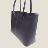 [フレンチカーフ] <br>ロワイヤルMトートバッグ<br>color：ネイビー×ターコイズステッチ×内装ネイビー
