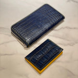 [Indigo dyed crocodile] <br>Thread gusset card case