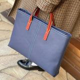 [フレンチカーフ] <br>ベルシー トートバッグ<br>color：インクブルー×レッド<br>【ご予約受付中：お届け目安３ヶ月程】