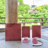 [BROOKLYN MUSEUM × NINNAJI]<br>Visiting multi-sacoche<br>color: Yamato Bordeaux
