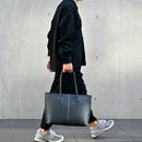 [フレンチカーフ] <br>ロワイヤルMトートバッグ<br>color：ネイビー×ターコイズステッチ×内装ターコイズ<br>【７月下旬入荷予定】