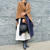 [Shrink leather]<br>postman mini shoulder<br>color: black