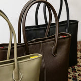[French calf] <br>Royal M tote bag<br>color: taupe