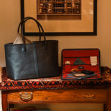 [French calf] <br>round clutch bag<br>color: navy<br>[Made to order]
