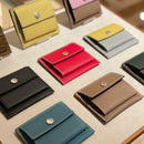 [French calf] <br>Mini -snap wallet<br>color: Tope