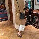 [French calf]<br>Box sacoche L<br>color: black