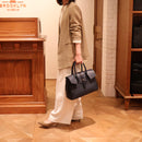 [Shrink leather]<br>Voyage M bag<br>color: Navy