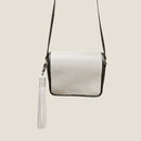 [Shrink leather]<br>Medali Ontassel Keychain<br>color: White