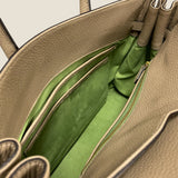 [Shrink leather]<br>Voyage L bag<br>color: taupe