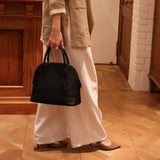[Shrink leather] <br>round shoulders<br>color: black