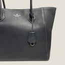[Shrink leather]<br>Tutitot bag<br>color: Navy