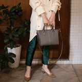[Shrink leather]<br>Athena shoulder bag<br>color: ethane gray