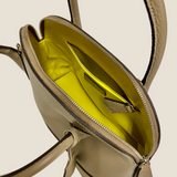 [Shrink leather] <br>round shoulders<br>color: taupe