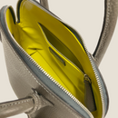 [Shrink leather] <br>Round shoulder<br>Color: etangle