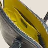[Shrink leather] <br>round shoulders<br>color: navy