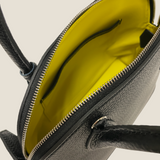 [Shrink leather] <br>round shoulders<br>color: black