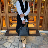 [Shrink leather] <br>round shoulders<br>color: black