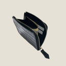 [Croco pattern leather] <br>Half L zip wallet<br>color: Black