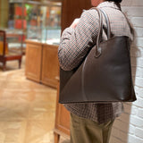 [French calf] <br>Royal M tote bag<br>color: dark brown