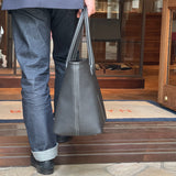 [French calf] <br>Royale L tote bag<br>color: black<br>[Made to order]