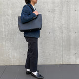 [フレンチカーフ] <br>ロワイヤルMトートバッグ<br>color：ネイビー×ターコイズステッチ×内装ネイビー