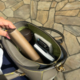 [Shrink leather]<br>Athena shoulder bag<br>color: ethane gray
