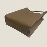 [French calf]<br>Box sacoche L<br>color: taupe