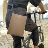 [French calf]<br>Box sacoche L<br>color: taupe