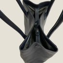 [Shrink leather]<br>Tutitot bag<br>color: Navy