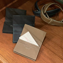 [French calf] <br>Through gachi card case<br>Color: Navy x Turquoise Stitch