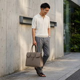 [Shrink leather x croco pattern leather]<br>Voyage L bag<br>color: taupe x taupe