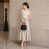 [Shrink leather]<br>postman mini shoulder<br>color: black