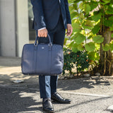 [Sustainable shrink leather] <br>briefcase<br>color: navy