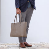 [French calf] <br>Royal M tote bag<br>color: taupe