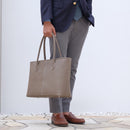 [French calf] <br>Royal tote bag<br>color: Tope