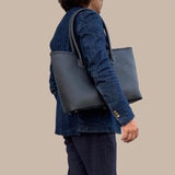 [French calf] <br>Royal M tote bag<br>color: black