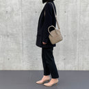 [Shrink leather]<br>Postman mini shoulder<br>color: Tope