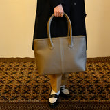[French calf] <br>Royal M tote bag<br>color: taupe