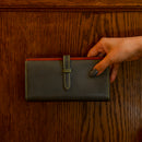 [Yamato] <br>Long wallet with belt<br>Color: Gray x Red