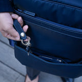 [French calf] <br>keychain<br>color: navy