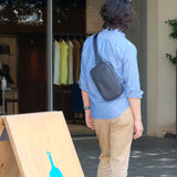 [French calf] <br>body bag<br>color: navy<br>[Made to order]