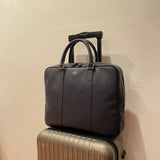 [Sustainable shrink leather] <br>briefcase<br>color: navy