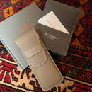 [French calf] <br>Through gachi card case<br>color: Dark brown